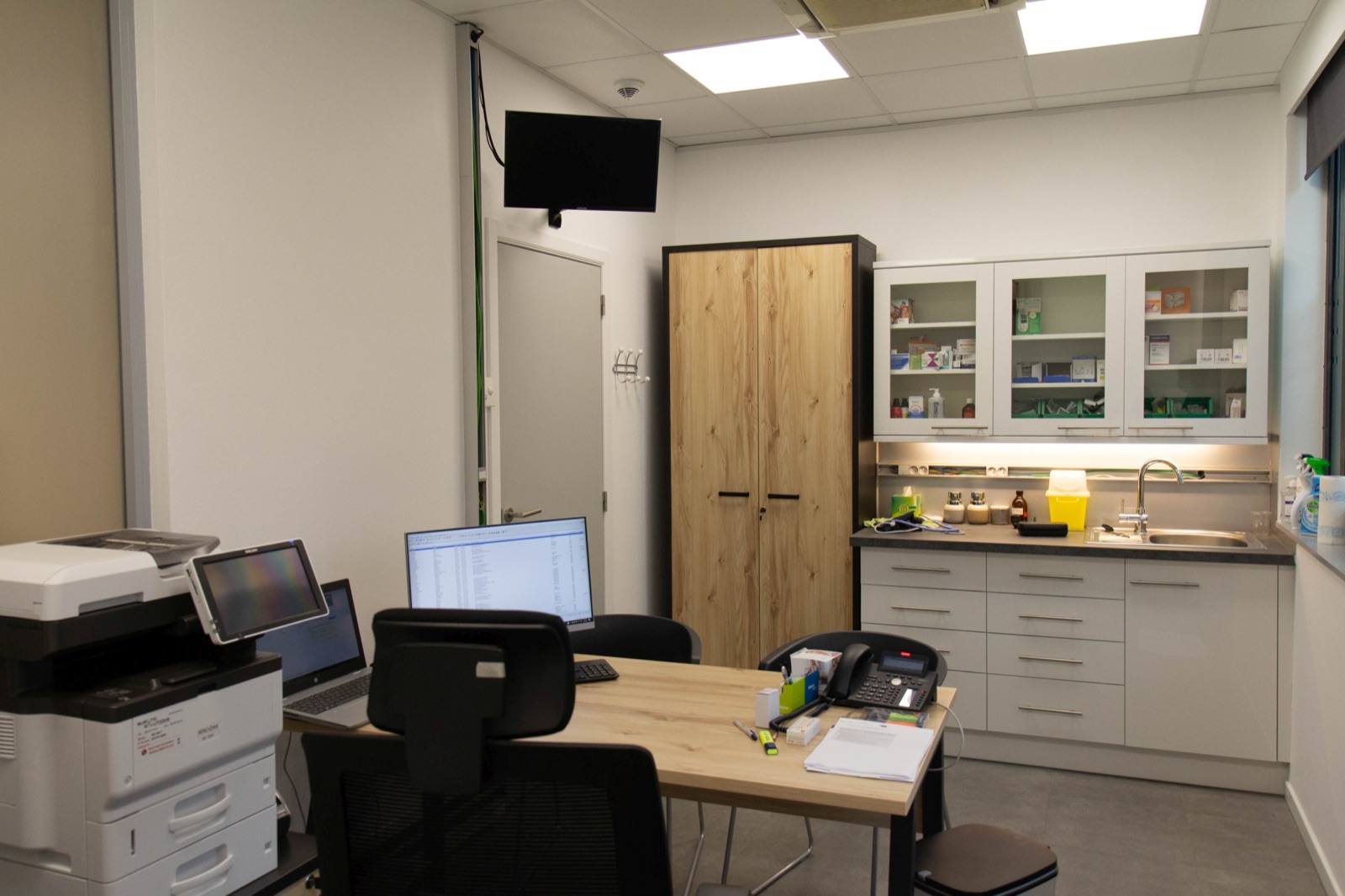 Cabinet de consultation 1